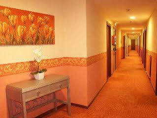 Arrate Hotel เอบาร์ ภายนอก รูปภาพ